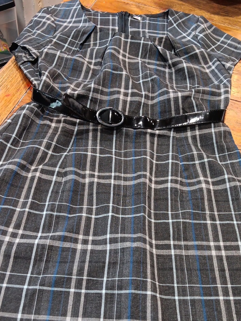 AUW Plaid Sheath Womans Dress with Accent Belt - Gray & Blue